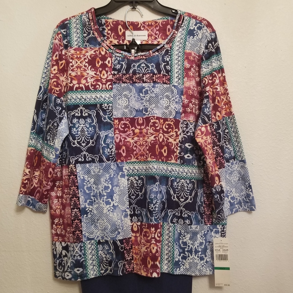 Alfred Dunner  blouse multi colors size Large& Allison Daley pant navy blue size